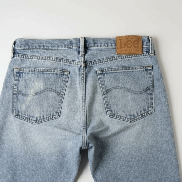 Vintage Lee Men's 34x29 Regular Fit Distressed Denim Jeans - Picture 3 of 4